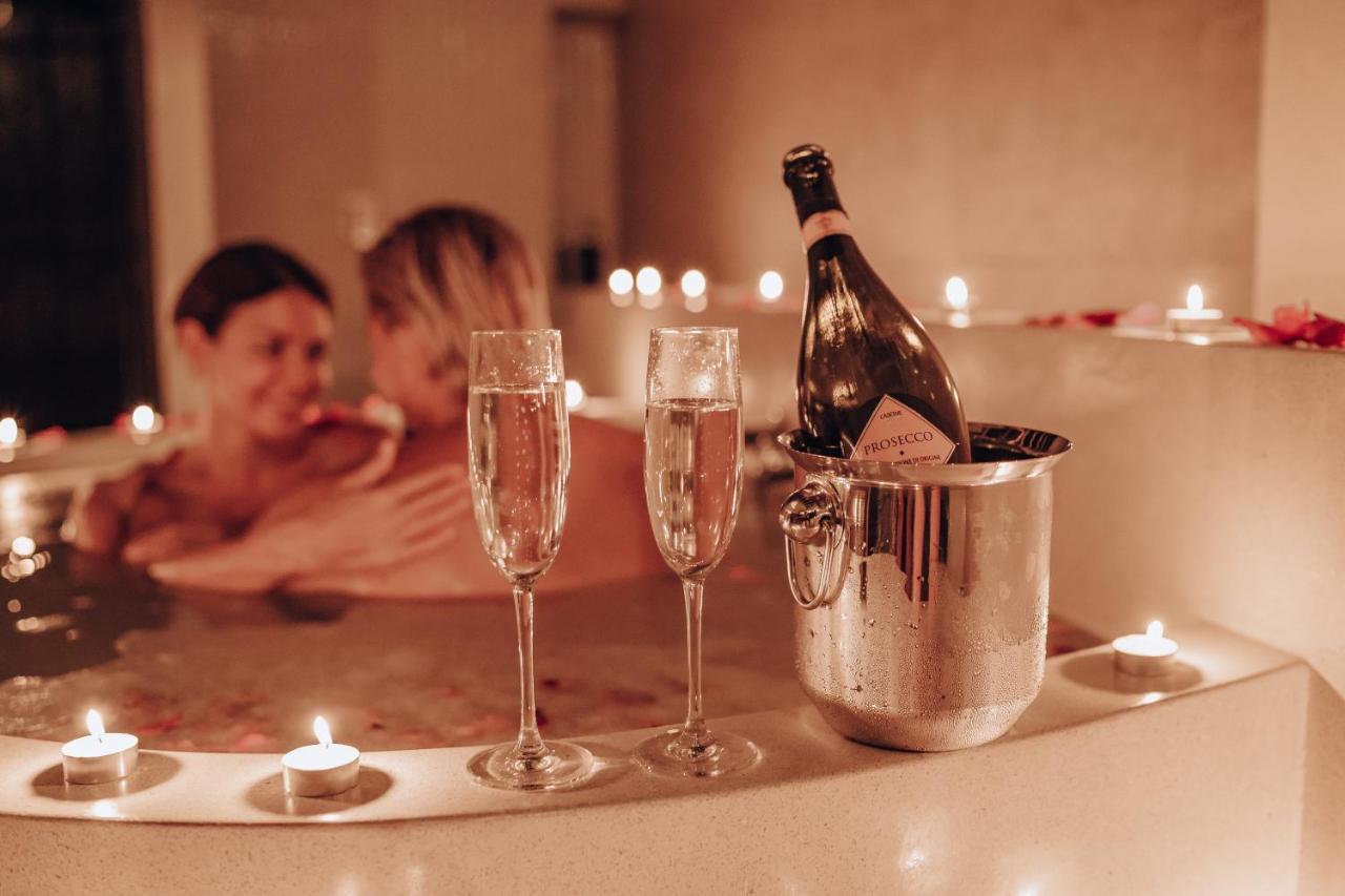 ヴィラ タワン メナムビーチ エクステリア 写真